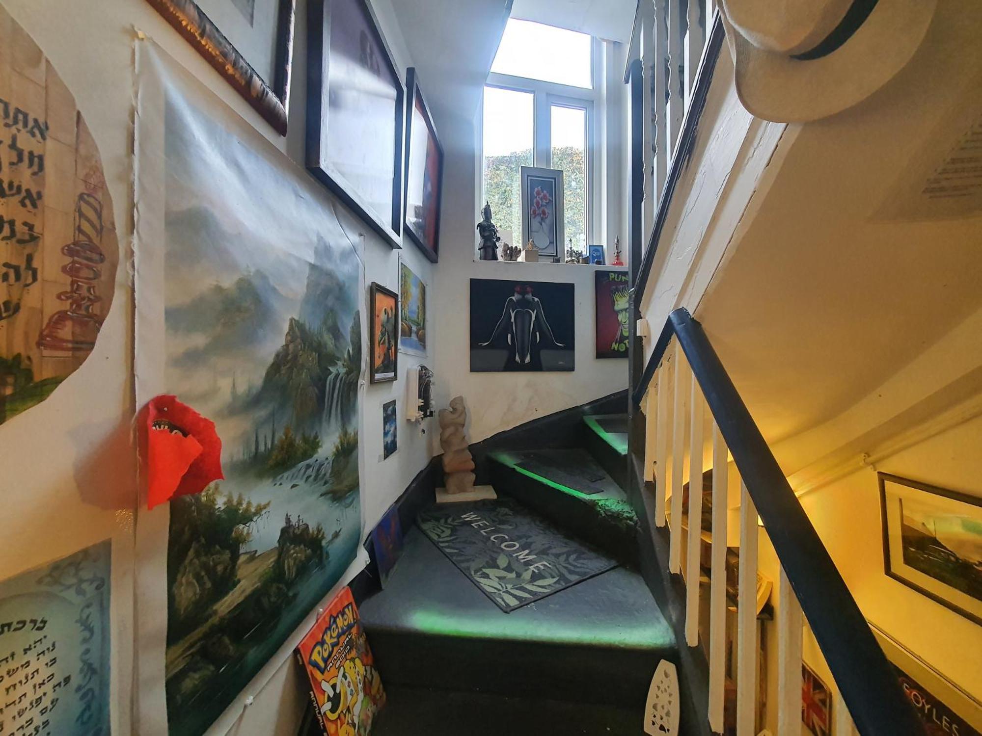 Cyber-Art Studio In Camden London Luaran gambar